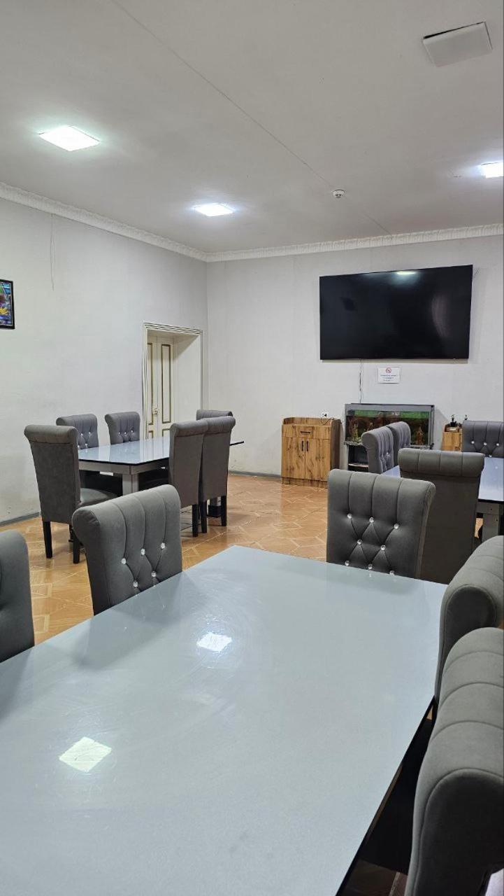 Hostel Danexan Apa Nukus Exterior foto